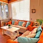 Casa La Isla In Mit Garten Und Wifi By Interhome *