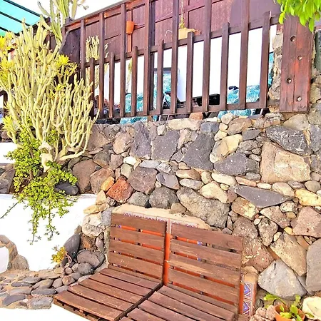 Casa La Isla In Mit Garten Und Wifi By Interhome *