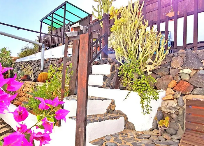 Casa La Isla In Mit Garten Und Wifi By Interhome *