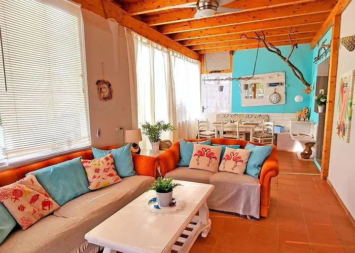 Casa La Isla In Mit Garten Und Wifi By Interhome טרחלחו