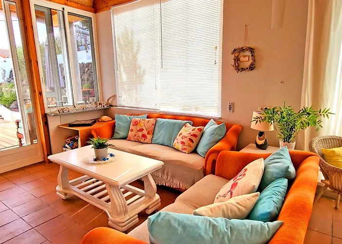 Casa La Isla In Mit Garten Und Wifi By Interhome *