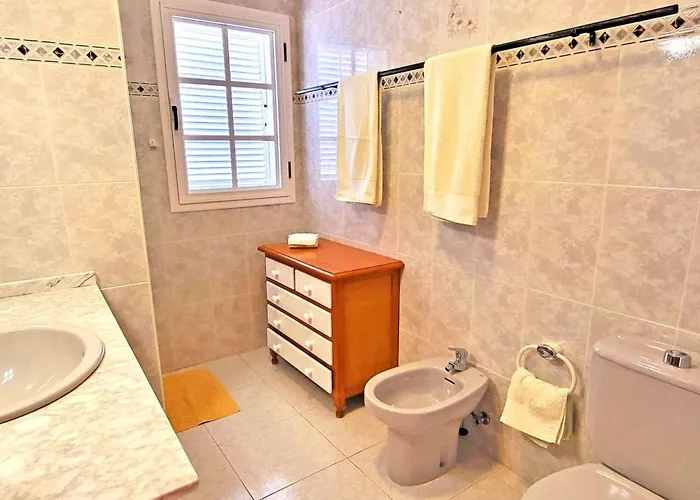 Apartment Casa La Isla In Mit Garten Und Wifi By Interhome